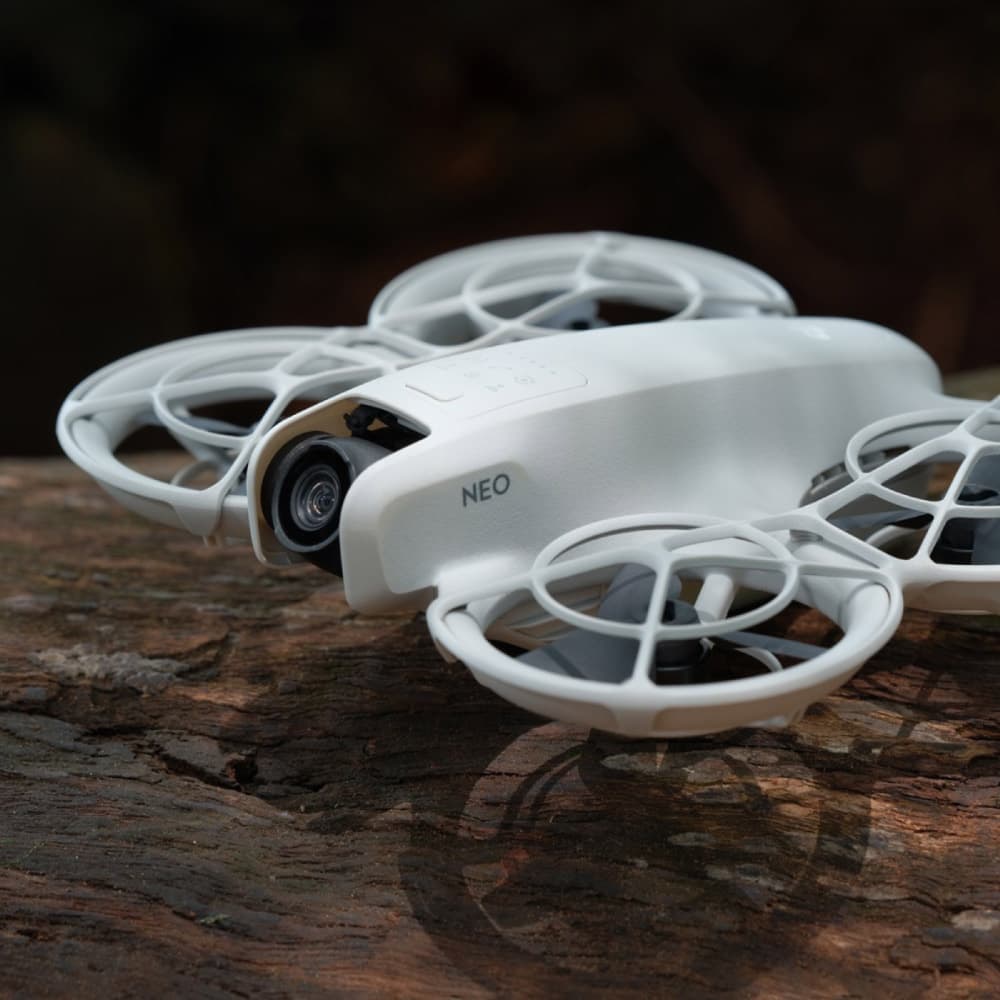 DJI Neo